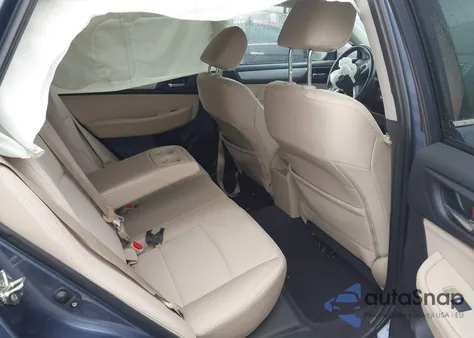 2015 Subaru Outback 2.5I Premium z USA, uszkodzony, nr VIN 4S4BSBCC5F3307820